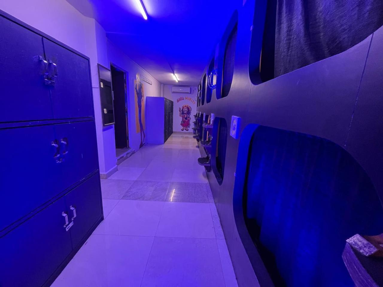 Madsquad Hostel Dorms & Rooms Varanasi Exterior foto