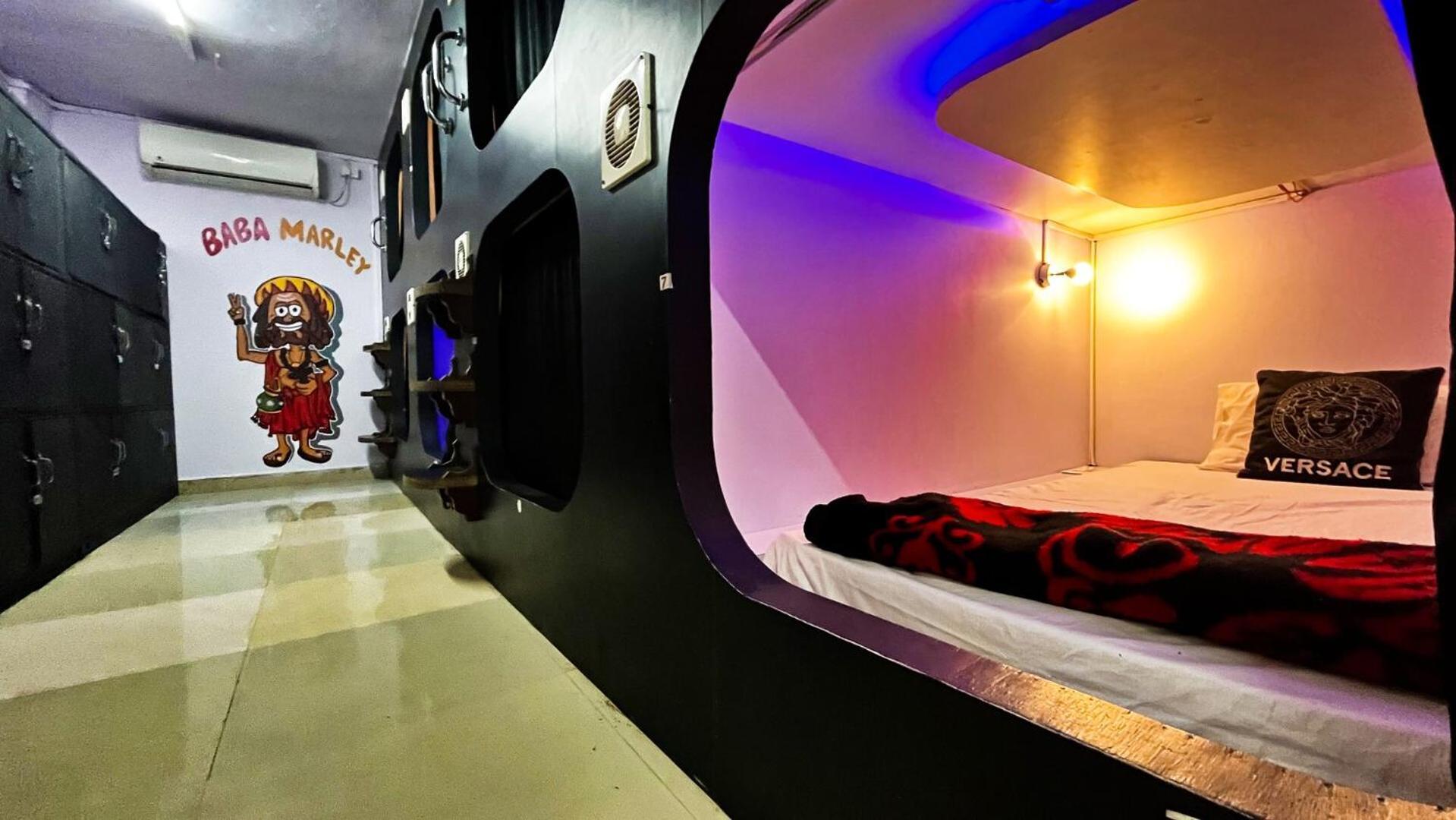 Madsquad Hostel Dorms & Rooms Varanasi Exterior foto