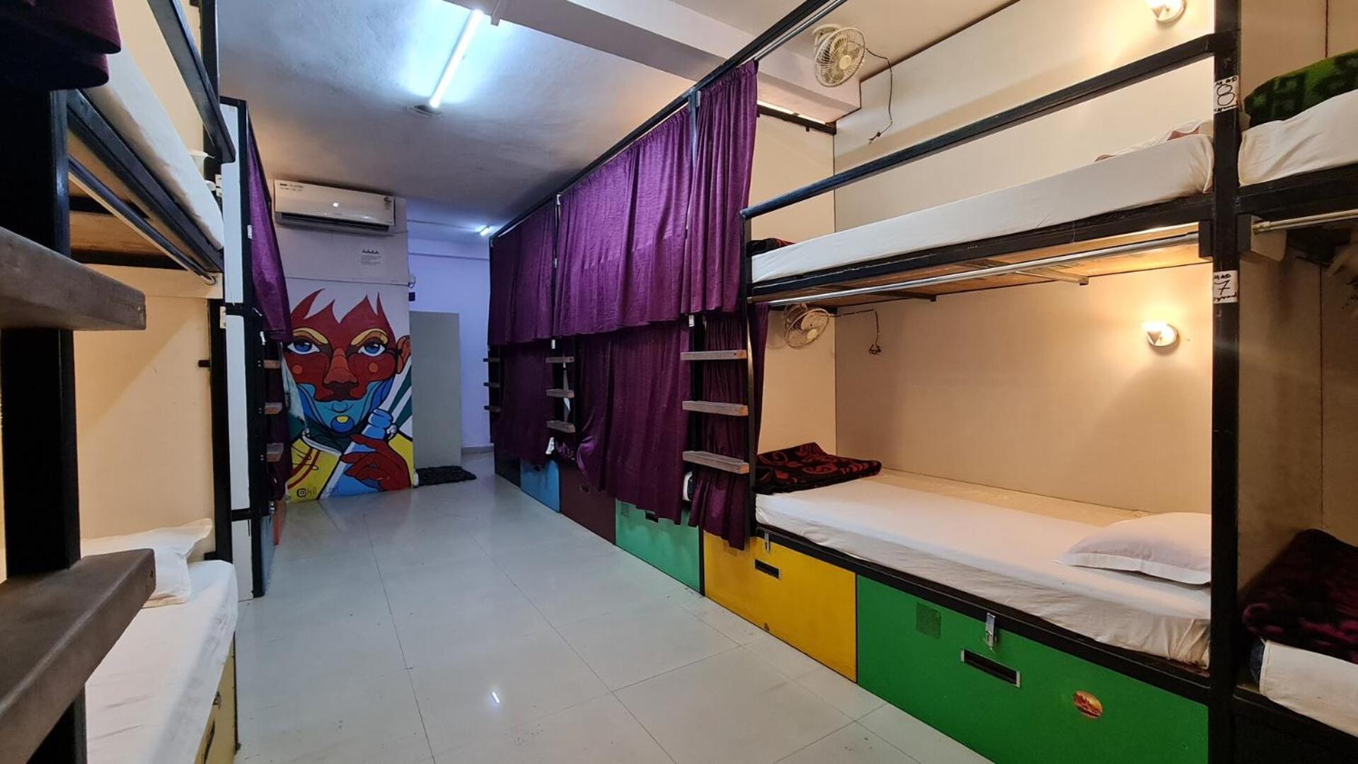Madsquad Hostel Dorms & Rooms Varanasi Exterior foto